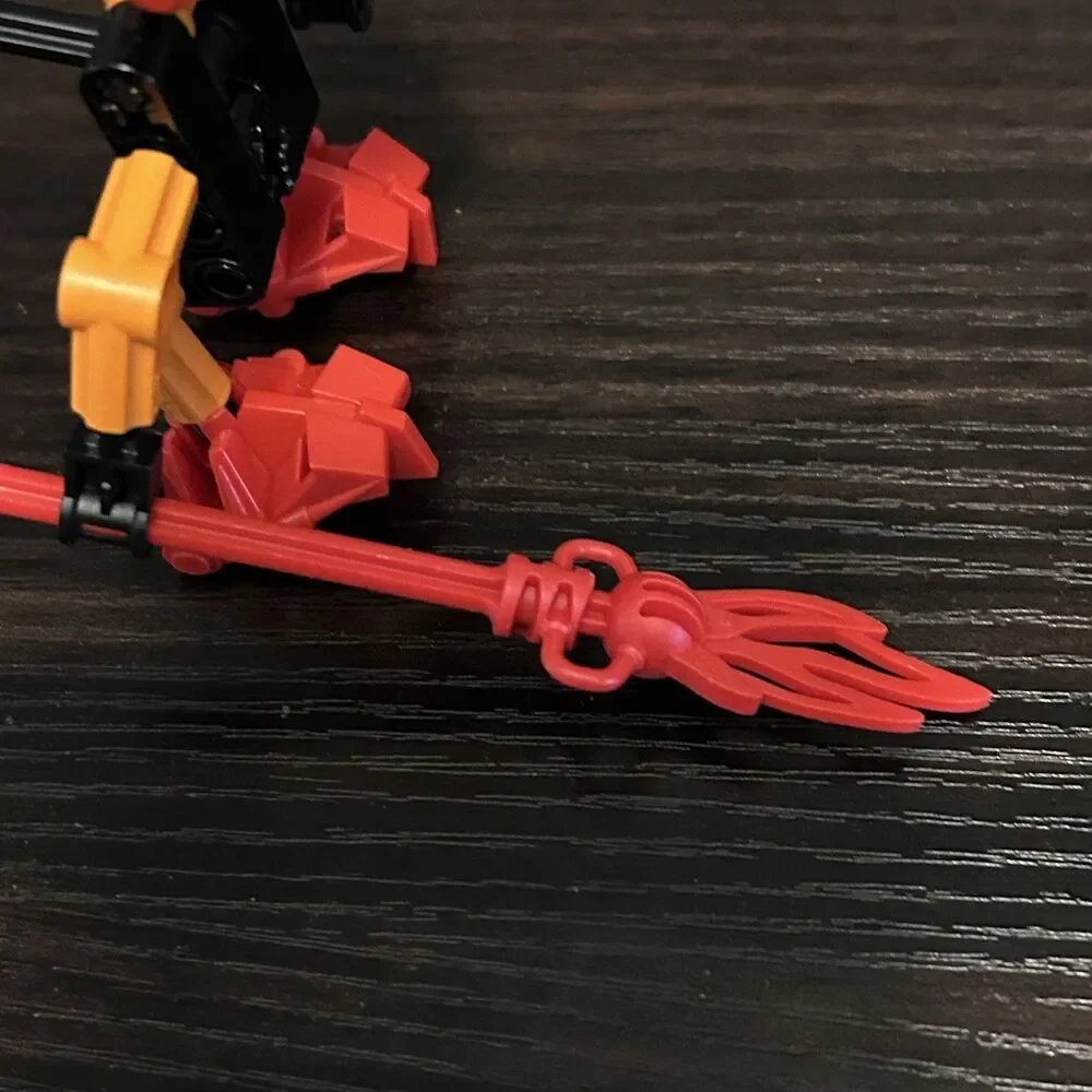 LEGO Bionicle Turaga Vakama 8540 Complete Vintage 2001 Mata Nui Fire Elder